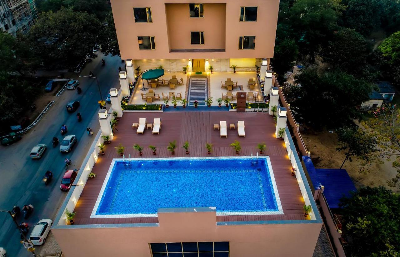 Hotel The Bizton Jamshedpur Exterior foto