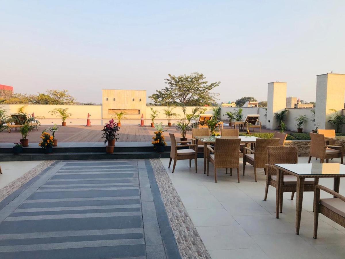 Hotel The Bizton Jamshedpur Exterior foto